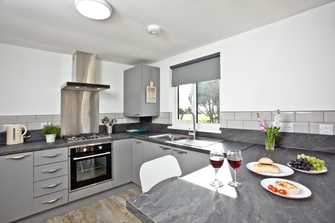 Wheal Rose -Beautifully Fitted Lodge Helston Cornwall المظهر الخارجي الصورة